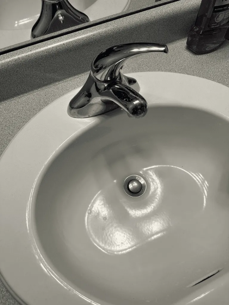 Bathroom Faucet Repair Service in Etobicoke - Delta Plumbers