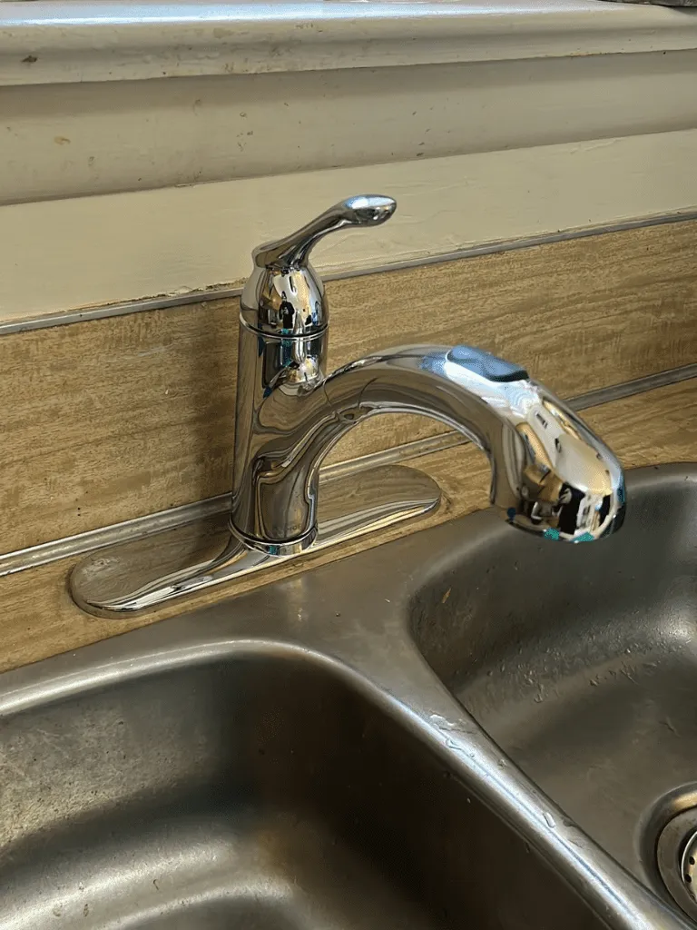 Kitchen Faucet Repair Service Near Me in Ajax - Delta Plumbers