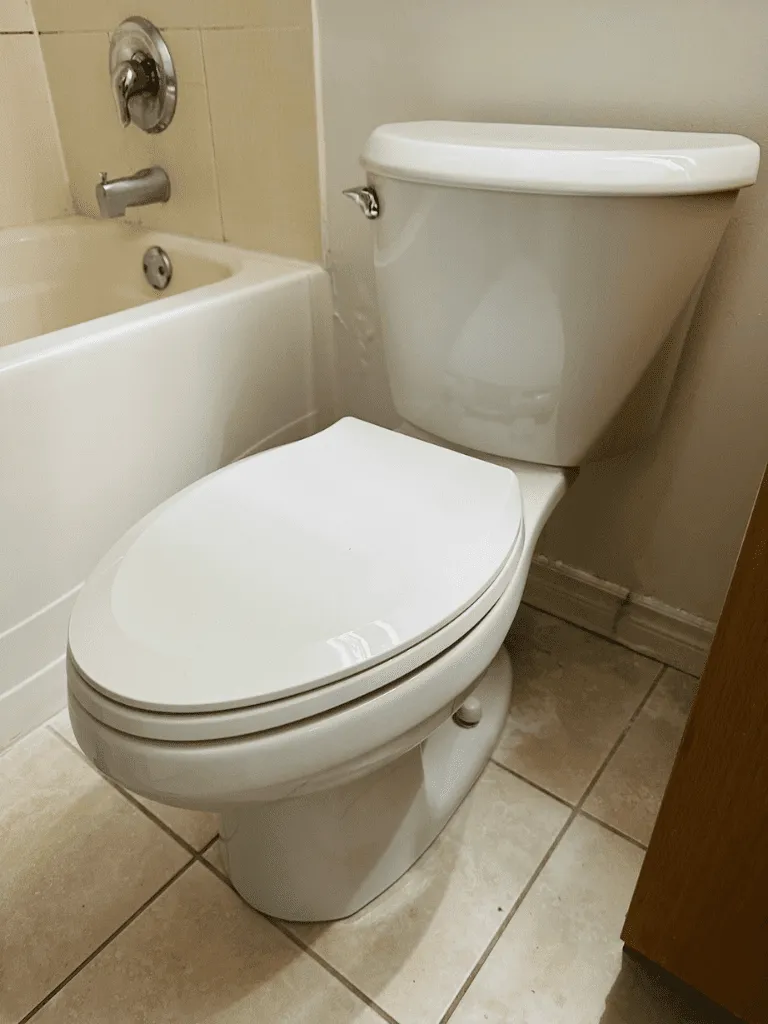 Toilet Installation Service in St. Thomas - Delta Plumbers