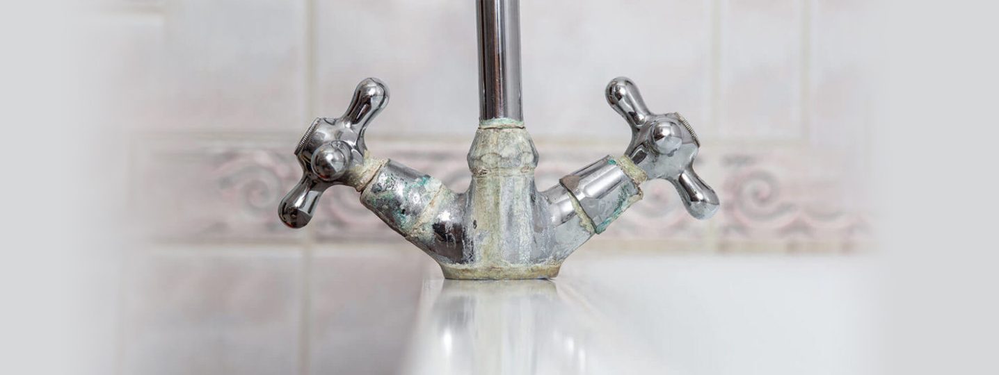 Hard-Water-Buildup