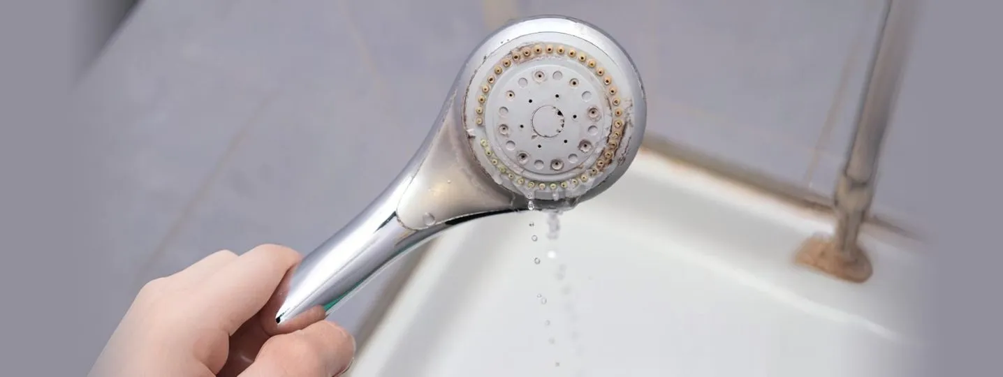 Clogged-Taps,-Showerheads,-and-Fixtures