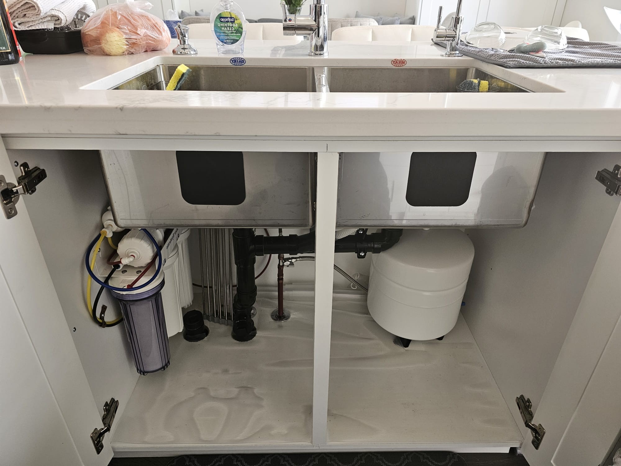 Delta Plumbers technician ready to clear a clogged toilet